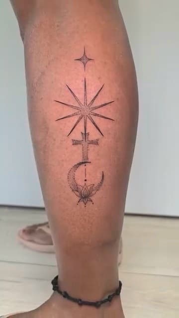 Tatouage par Mykyyma, tatoueur à Saint-Denis